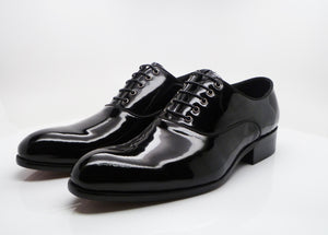 Patent Leather Lace-Up Oxford Black