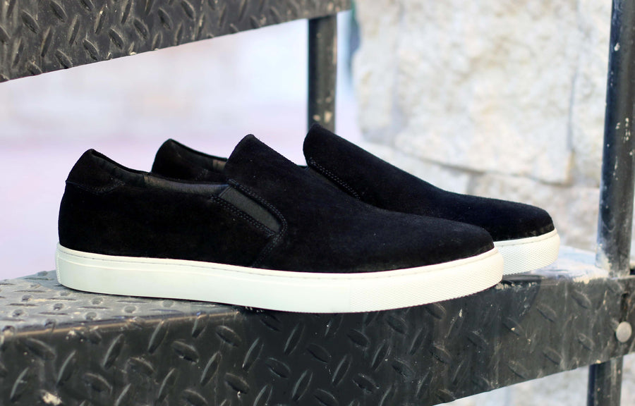 Carrucci by Maurice Suede Slip-On Sneaker Black