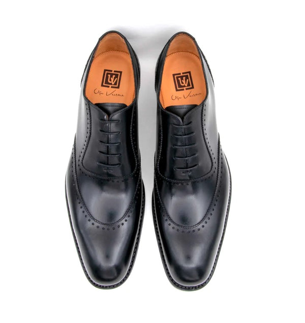 Style: Charlton-Black